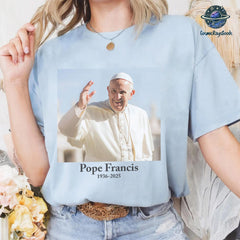 Memorial Papa Pope Francis T-Shirt, Thank You Father Pope Francis Shirt, 1936�2025 Tribute, Pray For Pope Francis Shirt Rip Pope Francis