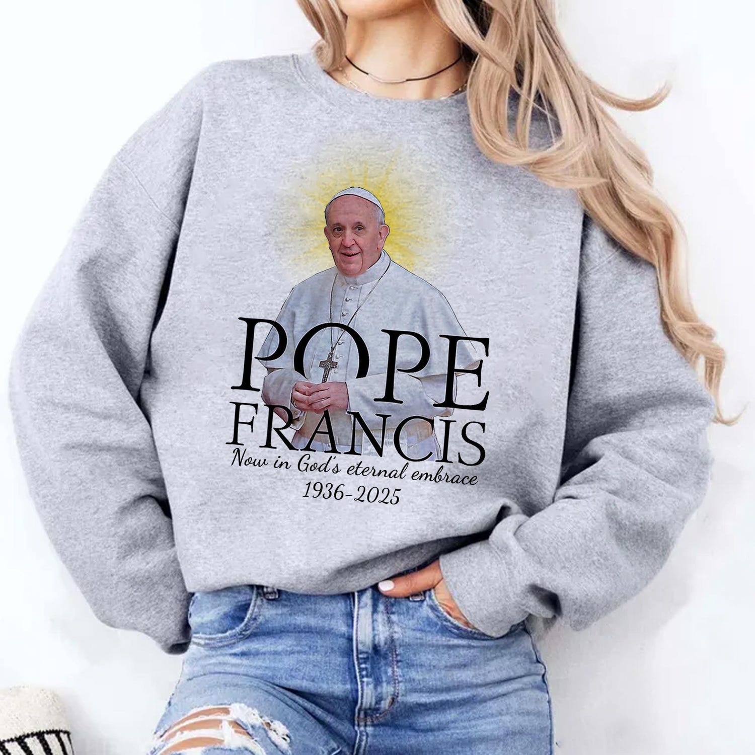 Pope Francis Memorial T-Shirt � Now in God�s Eternal Embrace Tee