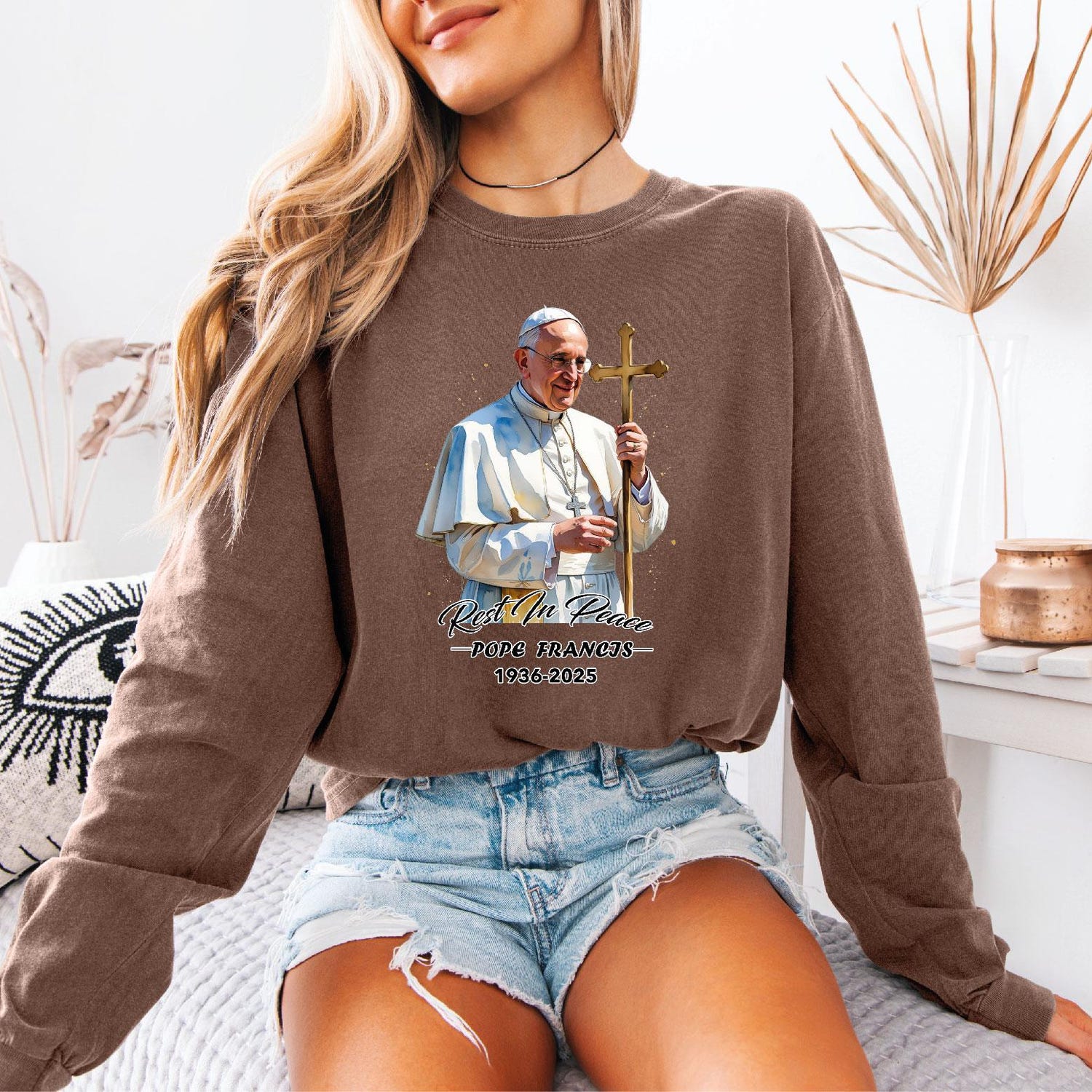 Rest In Peace Pope Francis Sh?rt Pope 1936-2025 Tee Pope Tribute with Cross Long Sleeve Religious Sweater Catholic Shirt