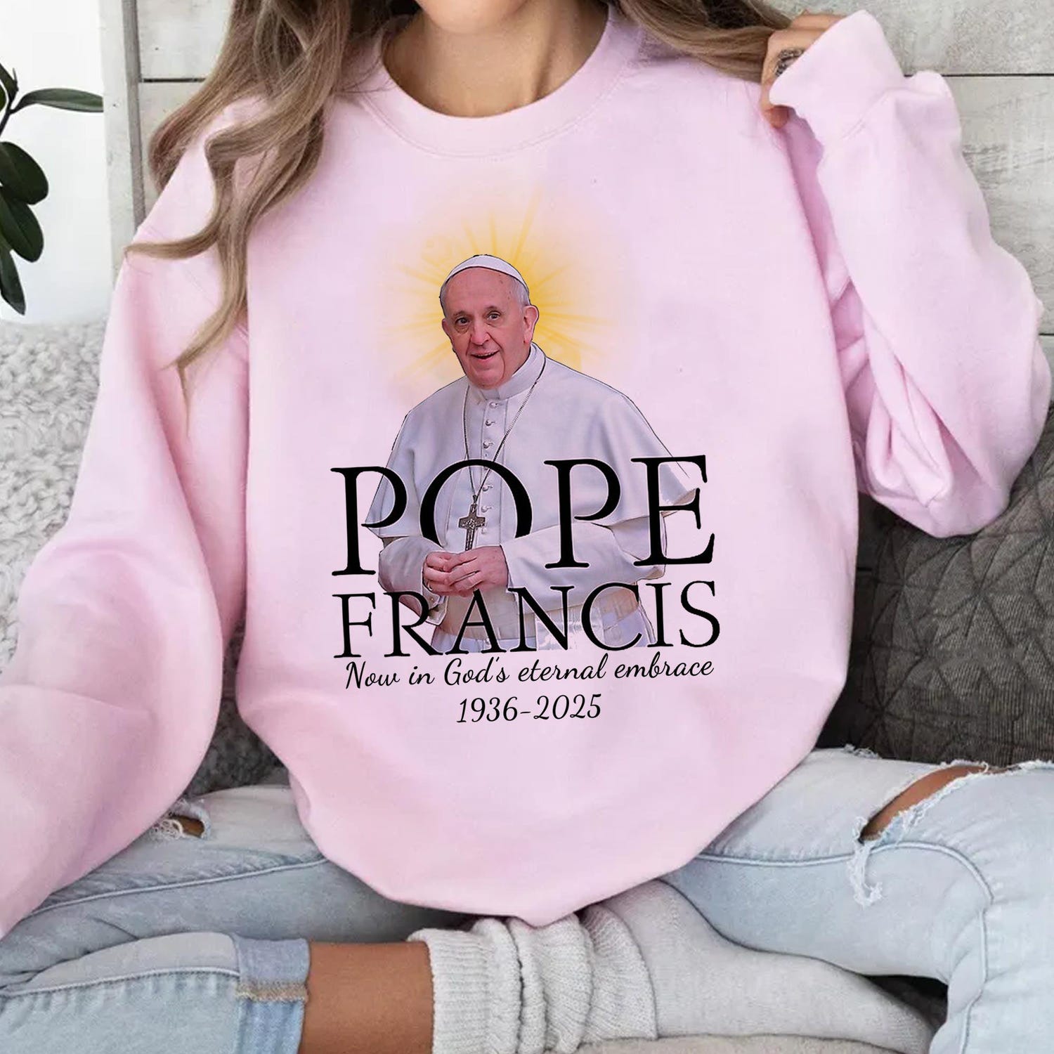 Pope Francis Memorial T-Shirt � Now in God�s Eternal Embrace Tee