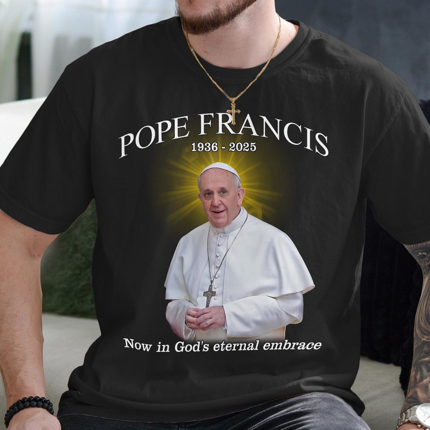 Memorial Pope Francis T-Shirt, Memorial 1936�2025 Tribute, Now in God�s Eternal Embrace Tee, Thank You Father Pope Francis Shirt