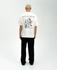 "Devils Of Paradis - AOT" Oversize T-Shirt